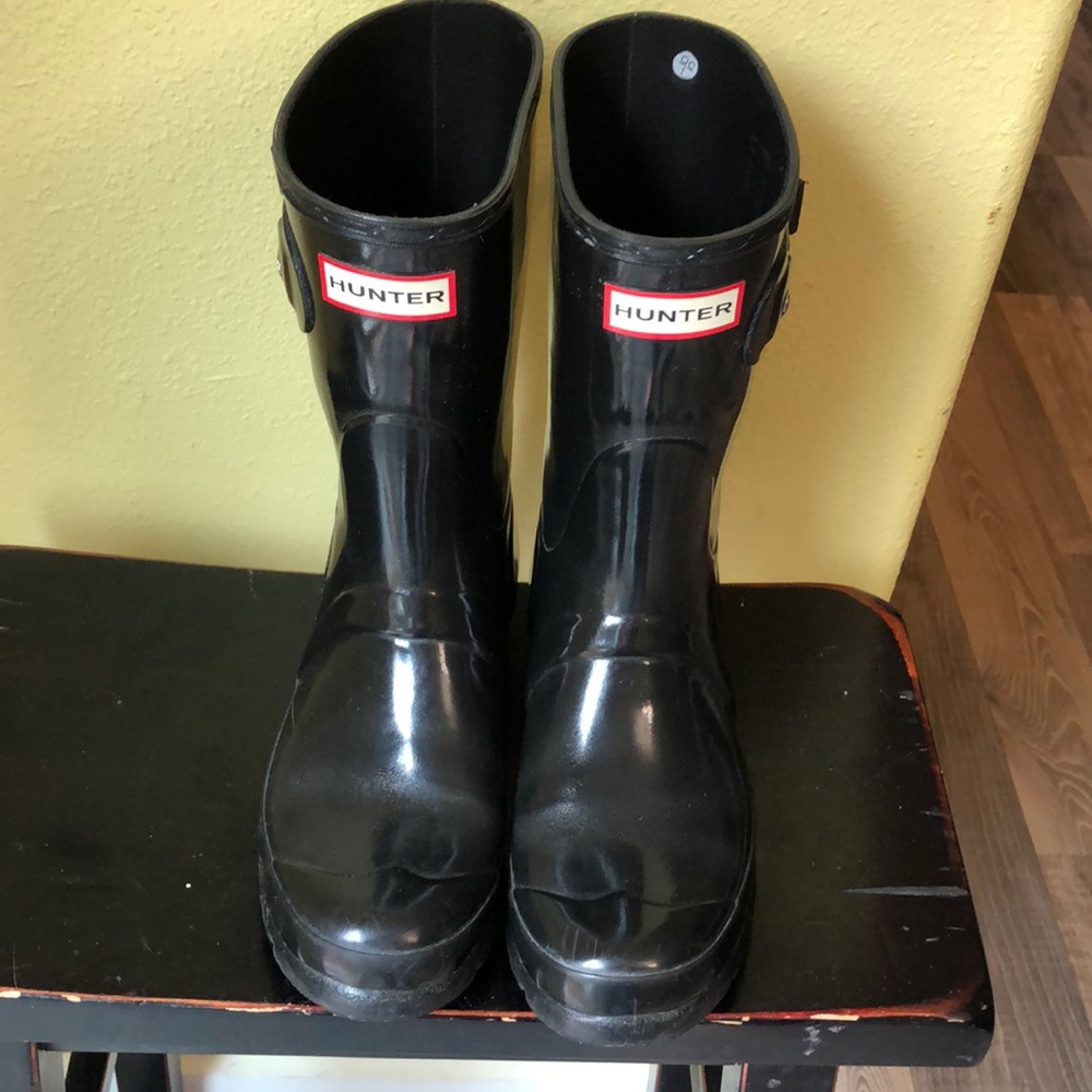 Hunter boots, short, black gloss